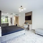 Bed and Breakfast Cristal Ούστκα