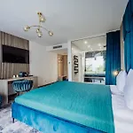 Cristal 4*