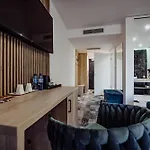 Bed and Breakfast Cristal Ούστκα