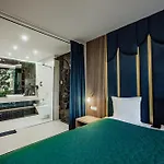 Cristal 4*