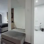 Cristal Bed and Breakfast Ούστκα