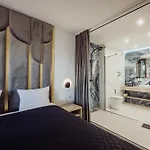 Bed and Breakfast Cristal Ούστκα